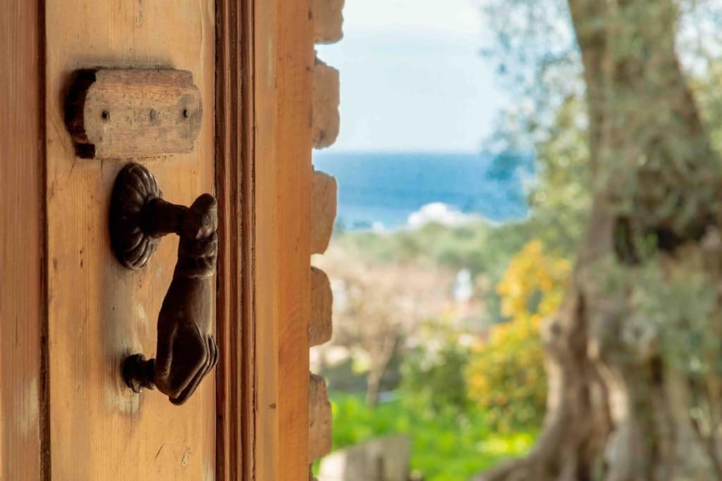 Margaritis'S Treehouse Villa Paramonas  Екстериор снимка