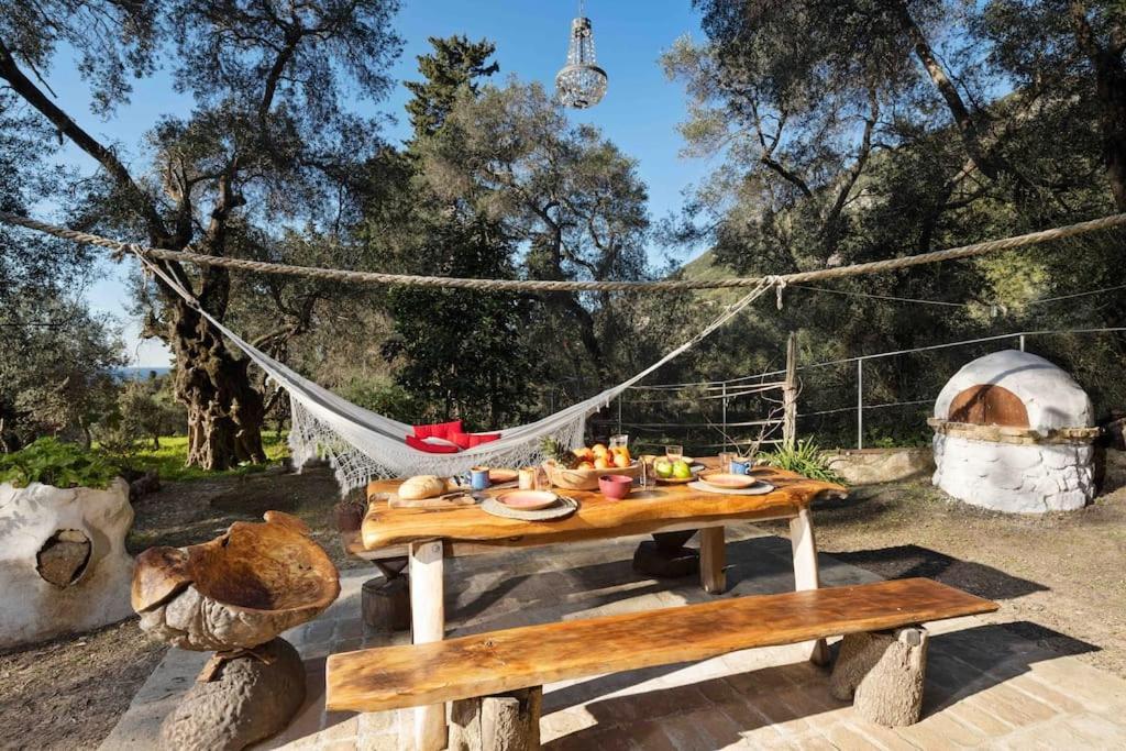 Margaritis'S Treehouse Villa Paramonas  Екстериор снимка