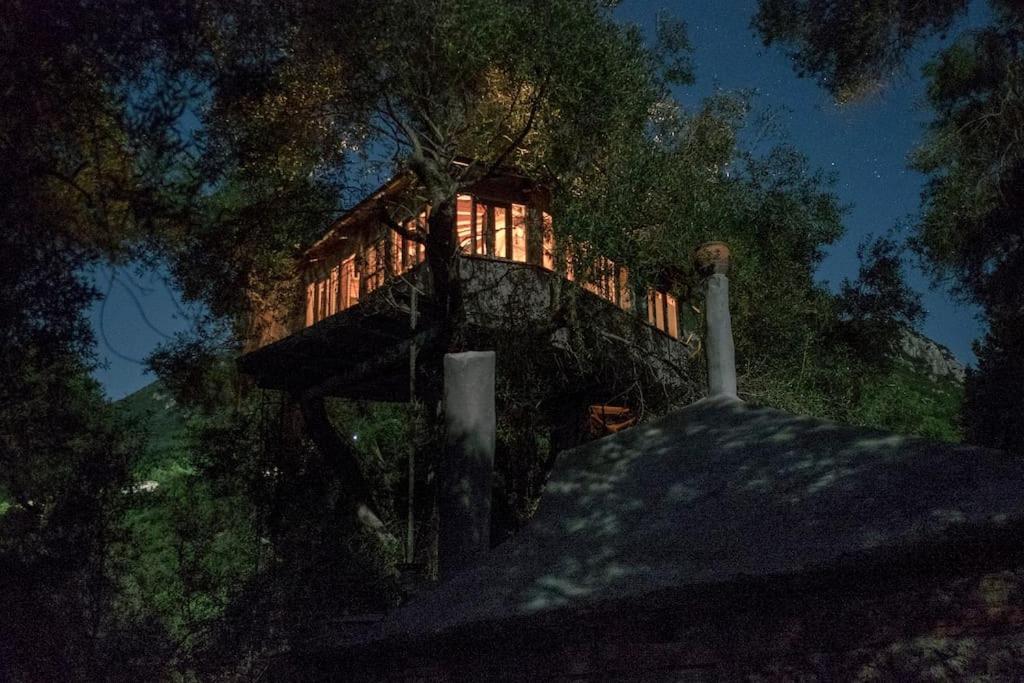 Margaritis'S Treehouse Villa Paramonas  Екстериор снимка