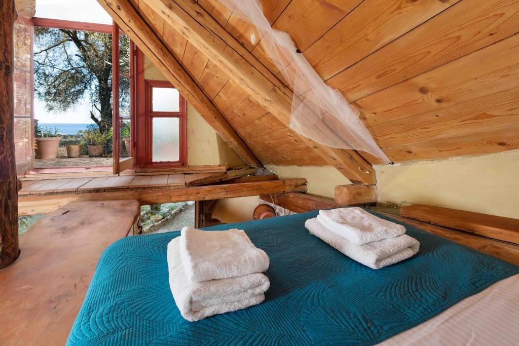 Margaritis'S Treehouse Villa Paramonas  Екстериор снимка